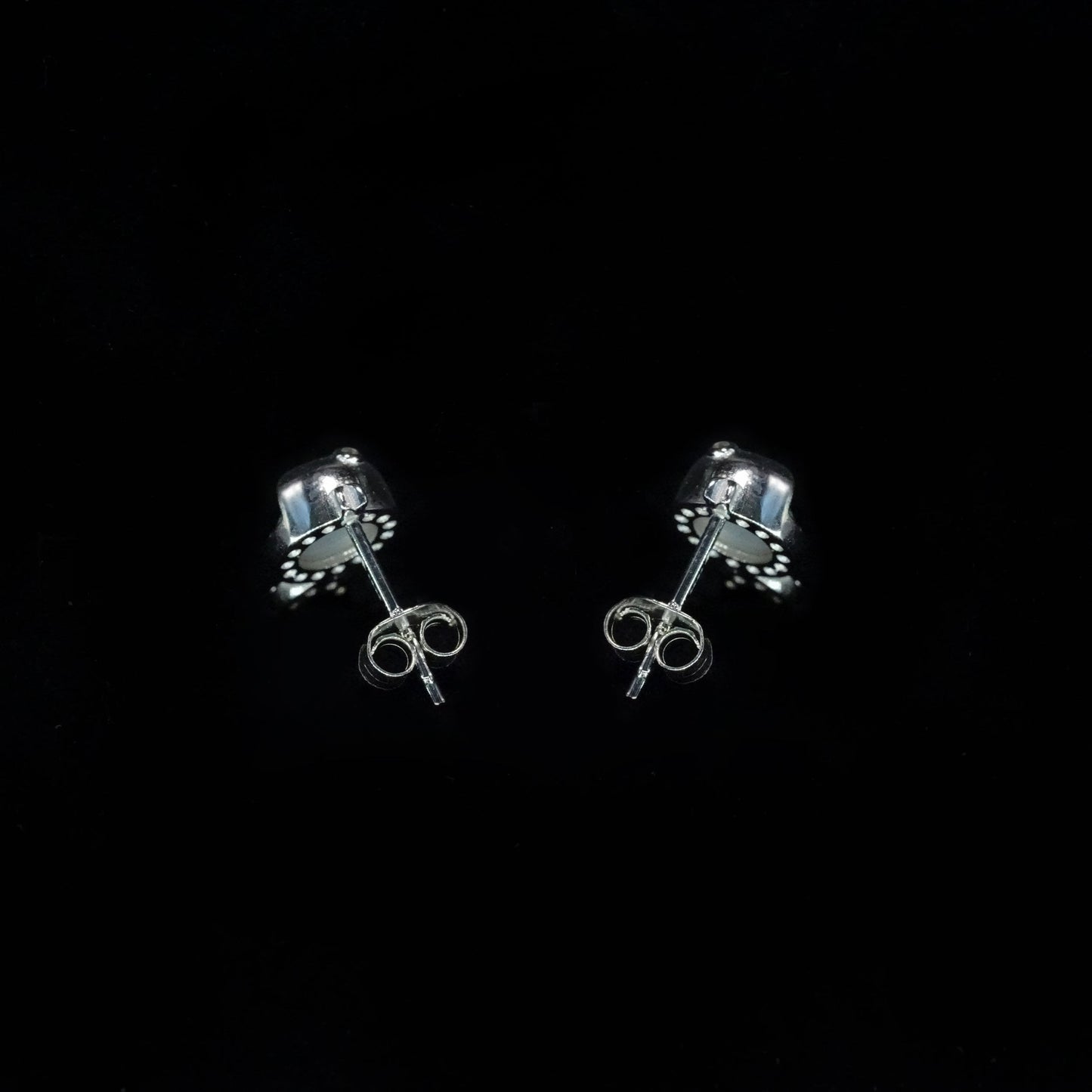 Little Pearl Fish Stud Earrings