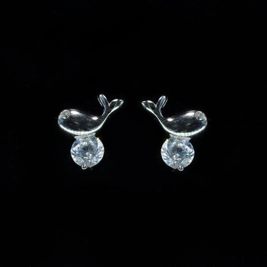 Little Whale Solitaire Studs