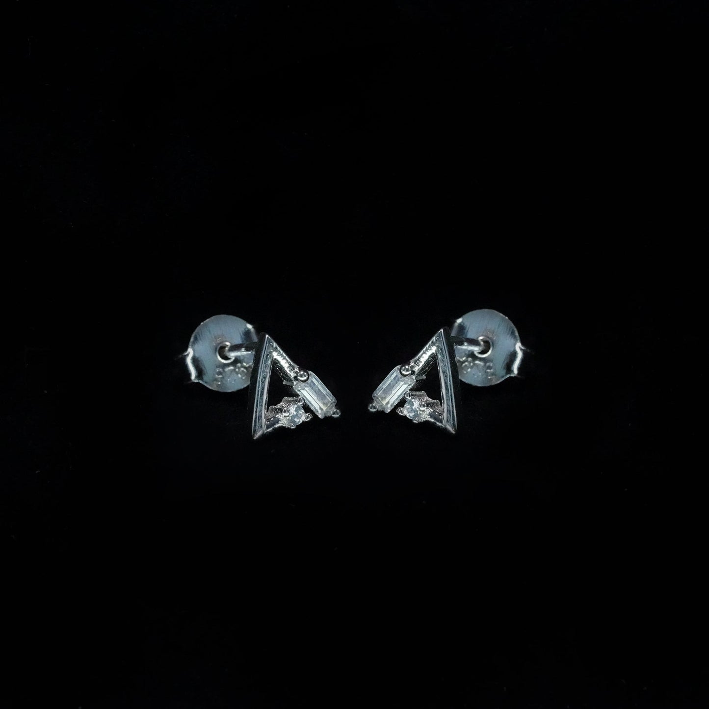 Triangle Edge Studs