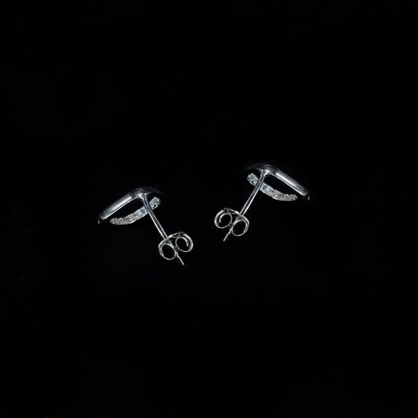 Minimal Square Frame Stud