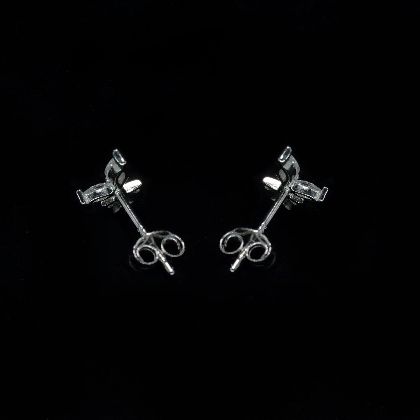 Crystal Leaf Pot Studs