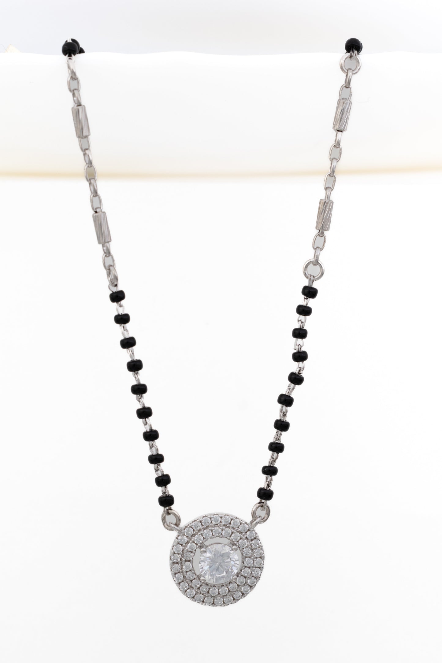 Elegant Round Radiance Mangal Sutra