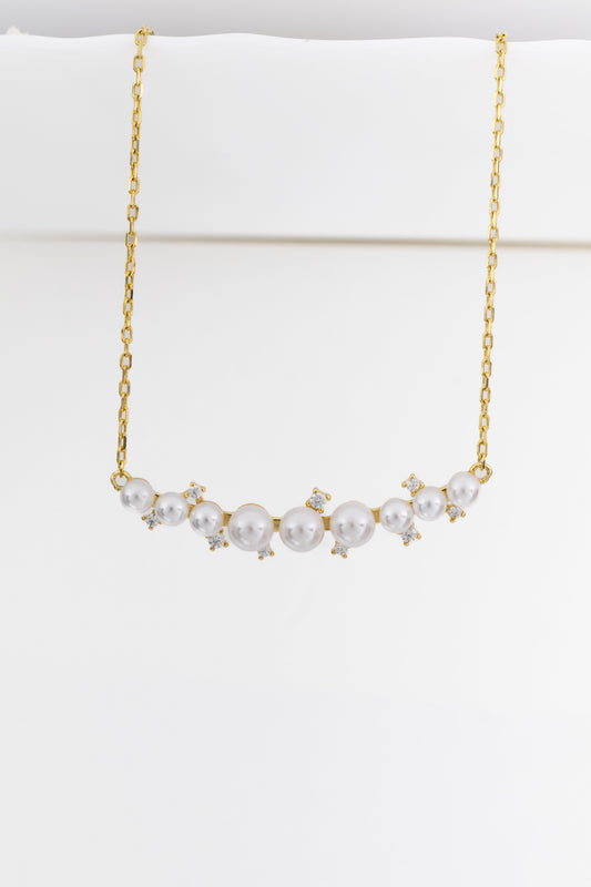 Pearl & Spark Curve Necklace