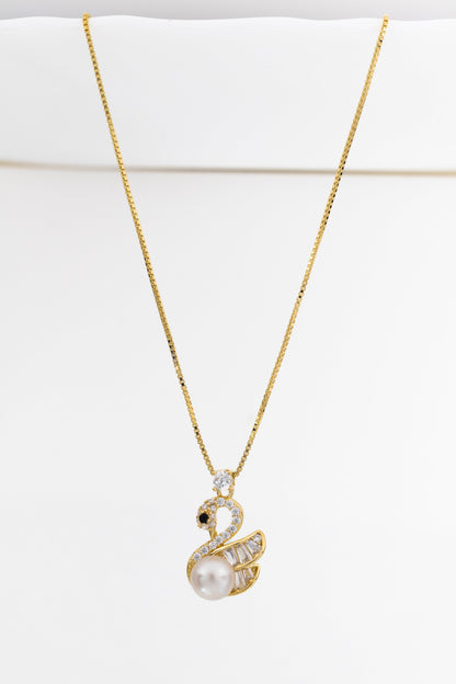 Royal Swan Pearl Necklace