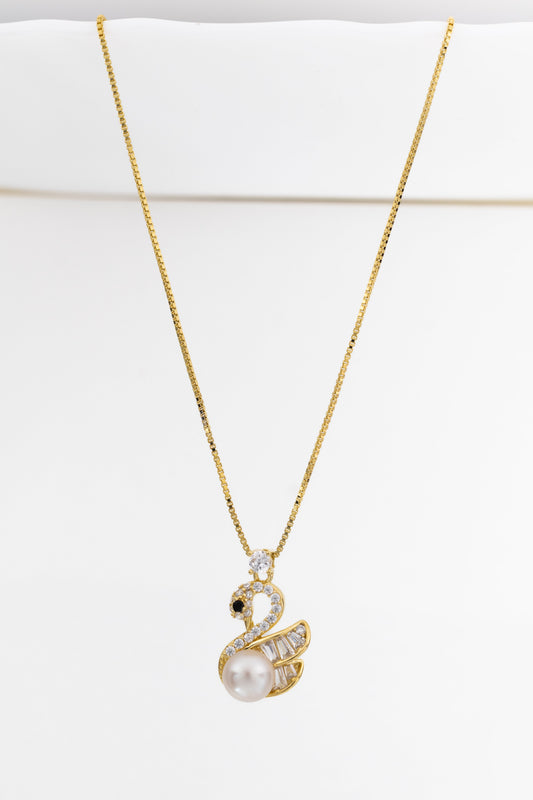 Royal Swan Pearl Necklace
