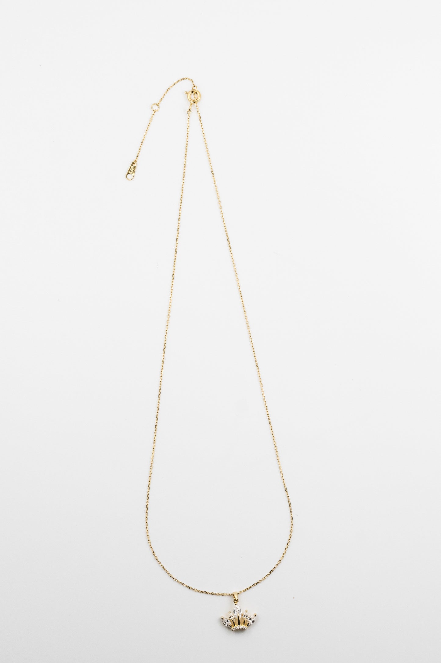 Crown Kiss Gold Pendant Necklace